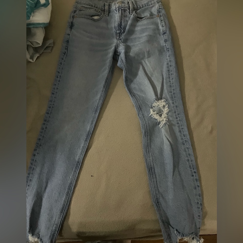 light wash jeans